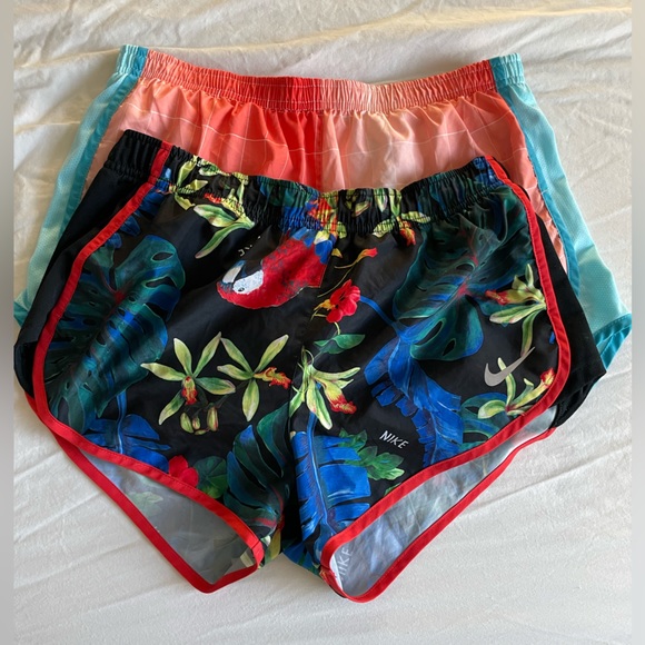 Sold - Picture 3 of 4